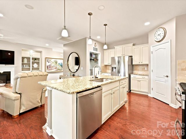 1726 Tailed Hawk Way, Fort Mill, SC 29715