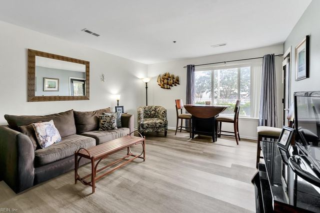 304 28th St Unit 110, Virginia Beach, VA 23451