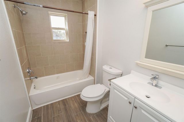 3415 Southmore Boulevard, Houston, TX 77004