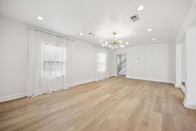 3415 Southmore Boulevard, Houston, TX 77004