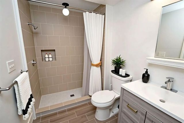 3415 Southmore Boulevard, Houston, TX 77004