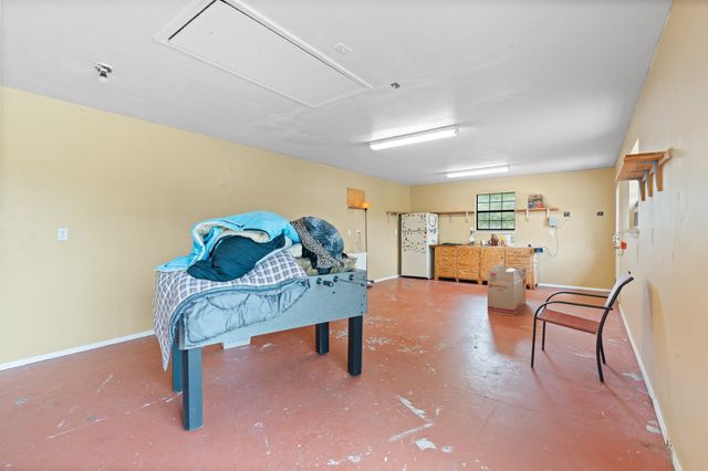 9118 Ravenswood Road, Granbury, TX 76049
