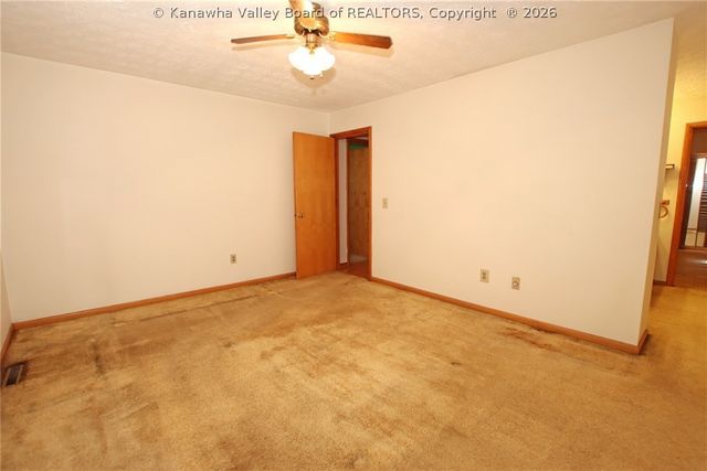 1107 E Village Drive, South Charleston, WV 25309