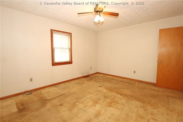 1107 E Village Drive, South Charleston, WV 25309