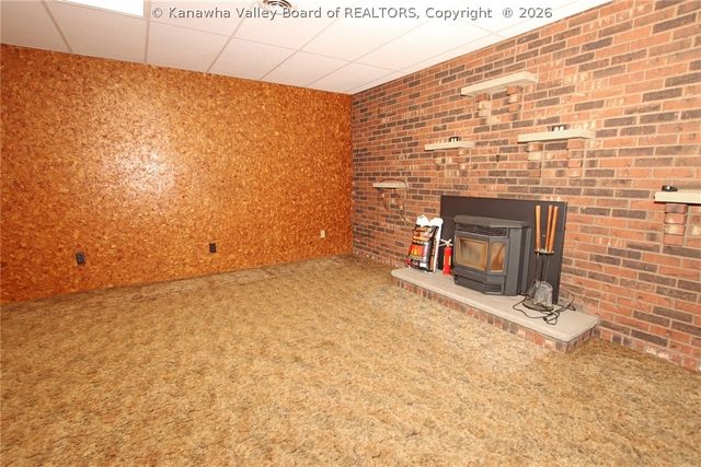 1107 E Village Drive, South Charleston, WV 25309