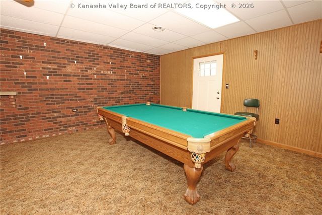 1107 E Village Drive, South Charleston, WV 25309