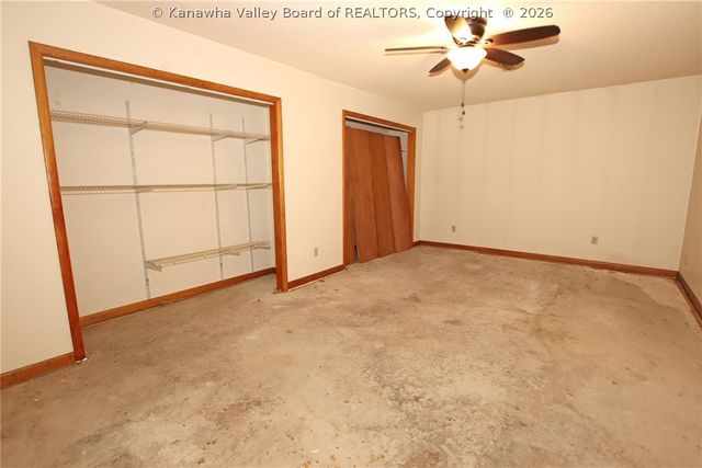 1107 E Village Drive, South Charleston, WV 25309