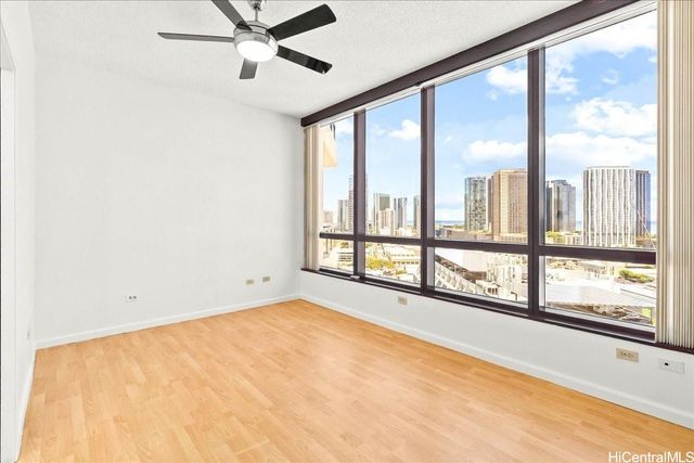 725 Kapiolani Boulevard 1802, Honolulu, HI 96813