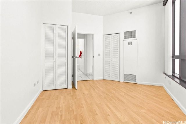 725 Kapiolani Boulevard 1802, Honolulu, HI 96813