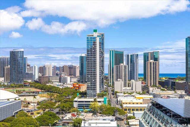 725 Kapiolani Boulevard 1802, Honolulu, HI 96813