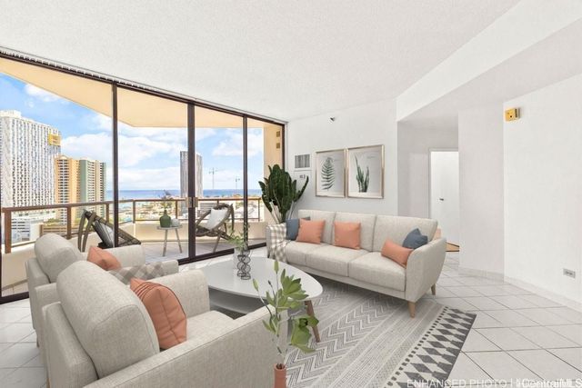 725 Kapiolani Boulevard 1802, Honolulu, HI 96813