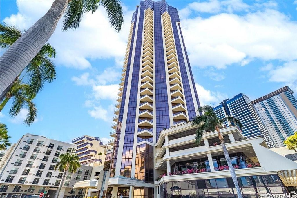 725 Kapiolani Boulevard 1802, Honolulu, HI 96813