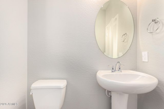 1677 E CHELSEA Lane, Gilbert, AZ 85295