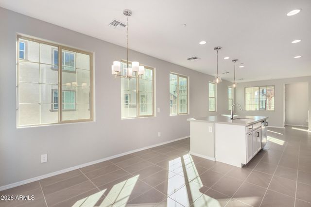 1677 E CHELSEA Lane, Gilbert, AZ 85295