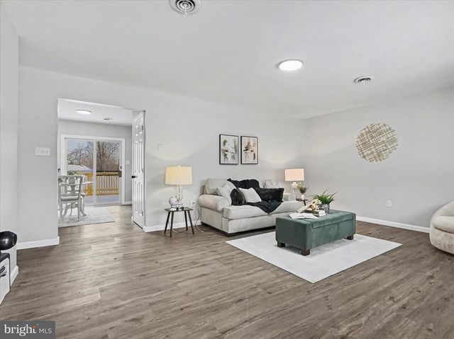 207 STEVES LN, Elizabethville, PA 17023