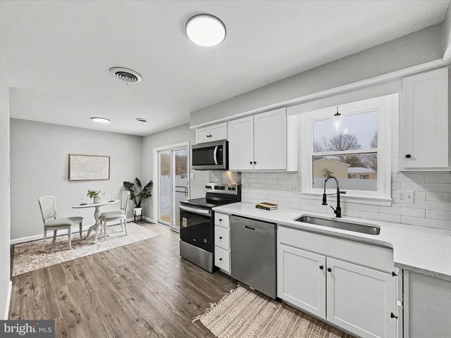 207 STEVES LN, Elizabethville, PA 17023