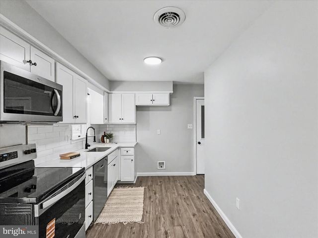 207 STEVES LN, Elizabethville, PA 17023