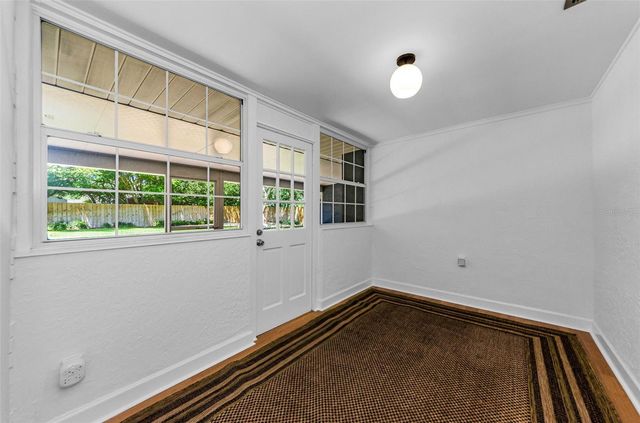 10702 N OREGON AVENUE, Tampa, FL 33612