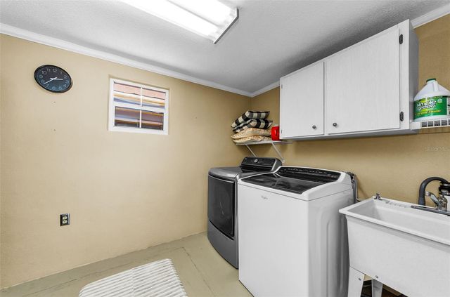 10702 N OREGON AVENUE, Tampa, FL 33612