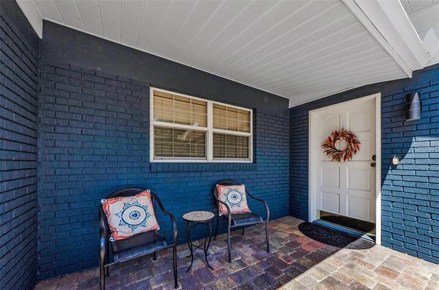 10702 N OREGON AVENUE, Tampa, FL 33612