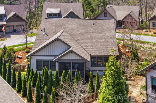 30 Stills Creek Loop, Fairview, NC 28730