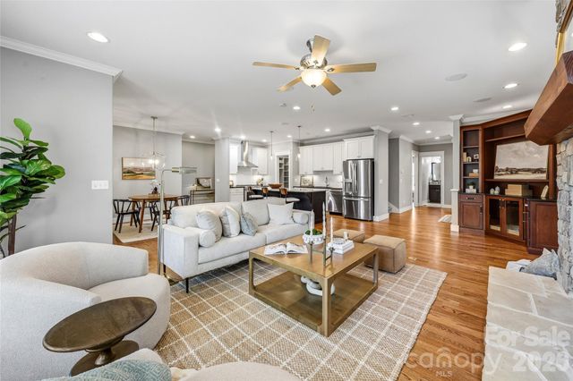 30 Stills Creek Loop, Fairview, NC 28730