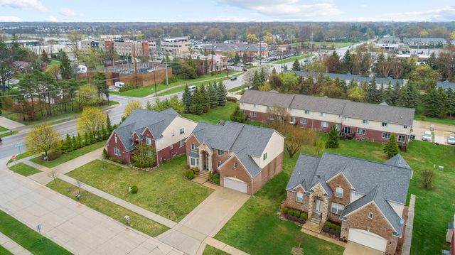 6960 Norway Drive, City Of Troy, MI 48085