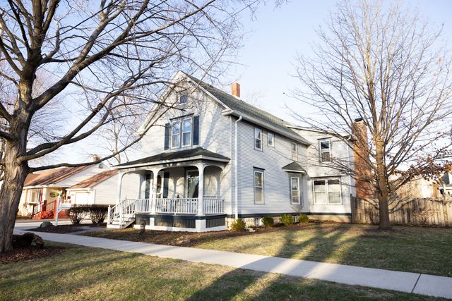 15111 S Fox River Street, Plainfield, IL 60544