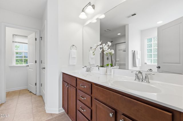 1002 Oasis Pond Lane, Knightdale, NC 27545