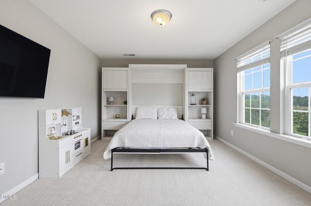 1002 Oasis Pond Lane, Knightdale, NC 27545