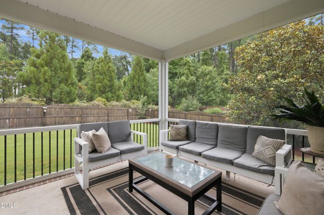1002 Oasis Pond Lane, Knightdale, NC 27545