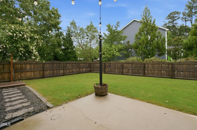 1002 Oasis Pond Lane, Knightdale, NC 27545
