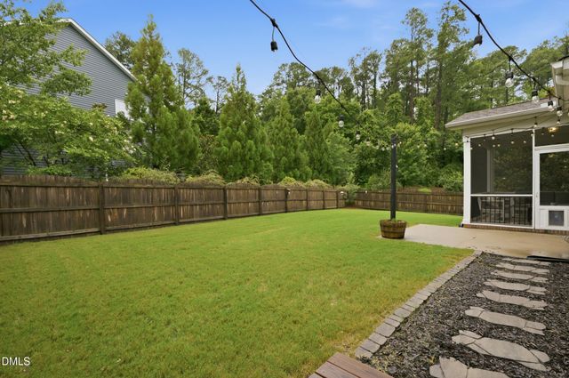 1002 Oasis Pond Lane, Knightdale, NC 27545