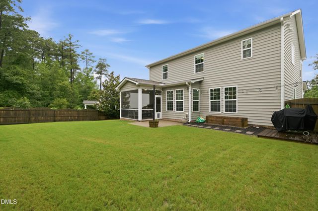 1002 Oasis Pond Lane, Knightdale, NC 27545