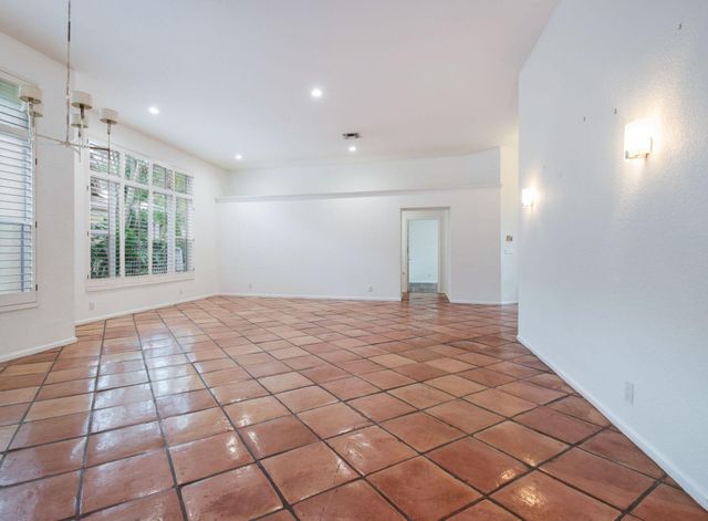 2466 Bay Isle Court, Weston, FL 33327