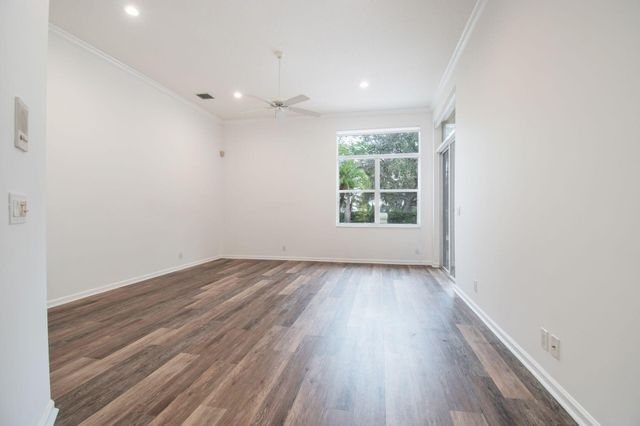 2466 Bay Isle Court, Weston, FL 33327