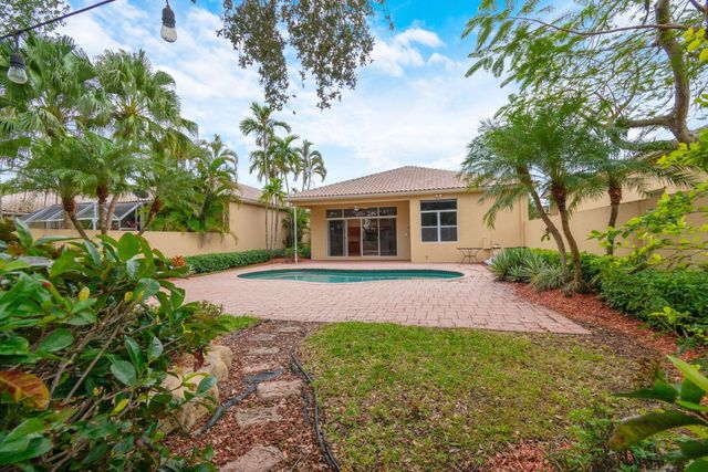 2466 Bay Isle Court, Weston, FL 33327