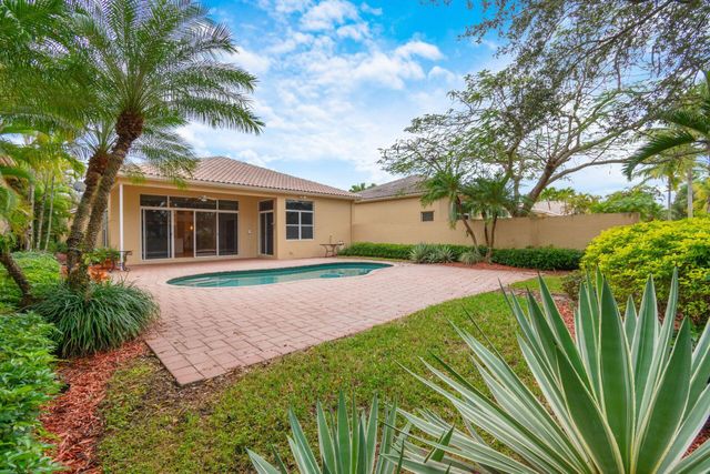 2466 Bay Isle Court, Weston, FL 33327