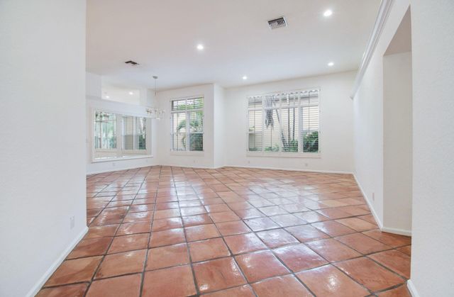 2466 Bay Isle Court, Weston, FL 33327