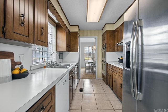 1 Foxboro Cove, Jacksonville, AR 72076