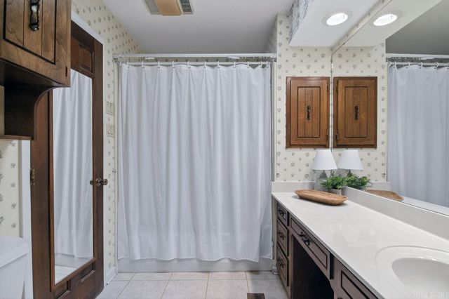 1 Foxboro Cove, Jacksonville, AR 72076