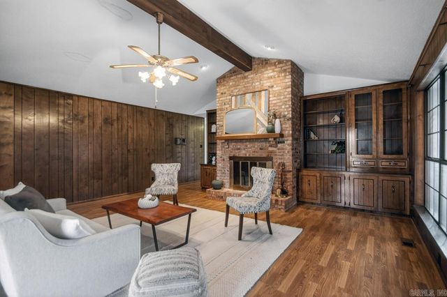 1 Foxboro Cove, Jacksonville, AR 72076