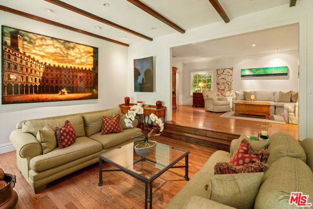 1821 Mandeville Canyon Road, Los Angeles, CA 90049