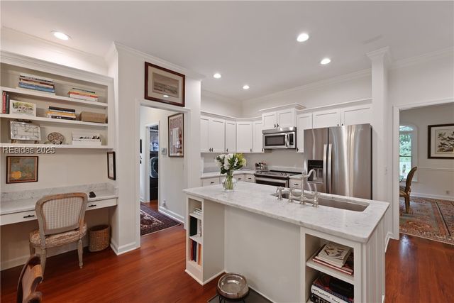 604 Ashdale Dr, Beaufort, SC 29907