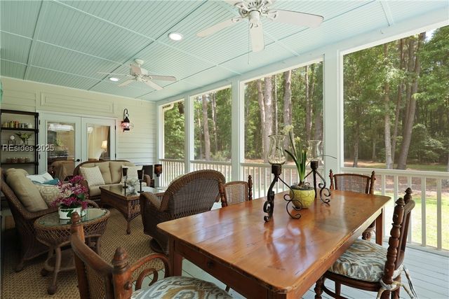 604 Ashdale Dr, Beaufort, SC 29907