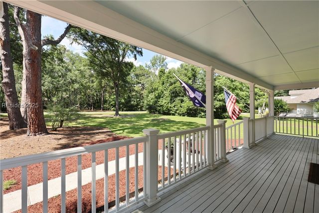 604 Ashdale Dr, Beaufort, SC 29907