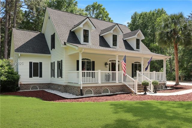 604 Ashdale Dr, Beaufort, SC 29907