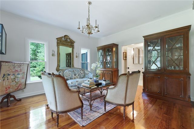 604 Ashdale Dr, Beaufort, SC 29907