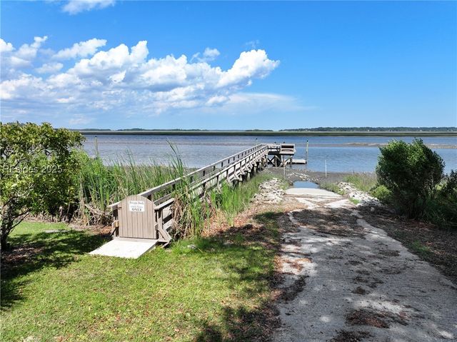 604 Ashdale Dr, Beaufort, SC 29907