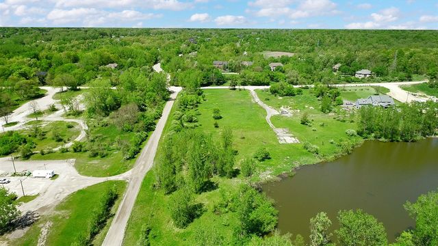 5900 Cherry Hill Road, Ann Arbor, MI 48105